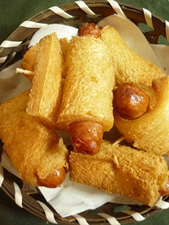 ウインナー巻き揚げパン-レシピのメイン写真