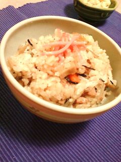 鶏ごぼうのやさしい混ぜご飯-レシピのメイン写真