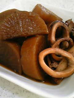 定番!大根とイカの煮物(圧力鍋)-レシピのメイン写真