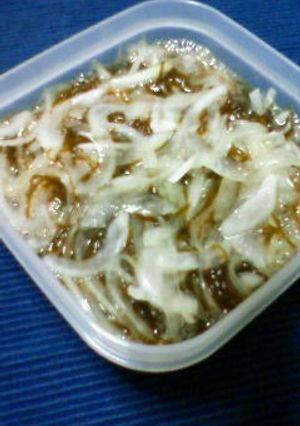 簡単ヘルシー♪★もずくと玉ねぎの酢の物★-レシピのメイン写真