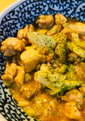 鶏もも肉とキャベツのソース炒め-レシピのメイン写真