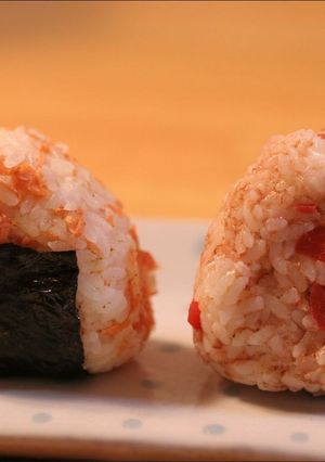 鮭山椒おにぎり-レシピのメイン写真