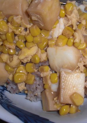 材料3つ！！コーンなはんぺん玉子丼-レシピのメイン写真