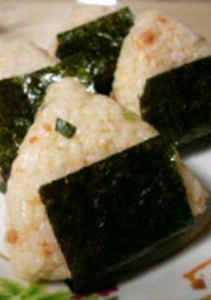 鮭フレークdeゴマネギおにぎり▲-レシピのメイン写真