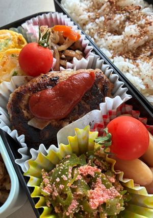 愛妻？弁当⑳(ハンバーグ他-レシピのメイン写真