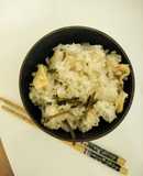白胡麻と塩昆布と揚げの炊き込みご飯