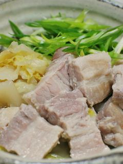 白菜と塩もみ豚の酒蒸し-レシピのメイン写真