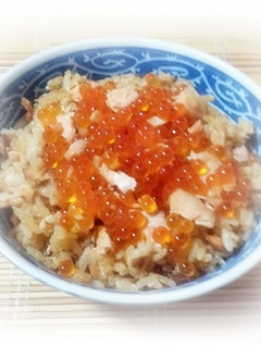 いくらと生秋鮭で宮城の郷土料理☆はらこ飯-レシピのメイン写真