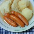 ザク切りキャベツとソーセージのスープ煮