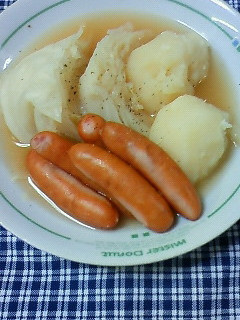 ザク切りキャベツとソーセージのスープ煮-レシピのメイン写真