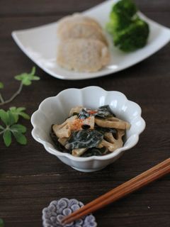 れんこんとわかめの練りごまマヨ和え-レシピのメイン写真