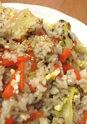 あまったもずくで・・・5分でもずく炒飯!-レシピのメイン写真