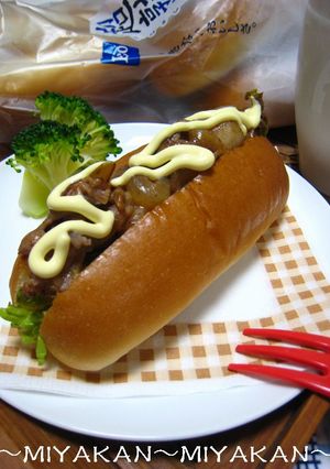 簡単！豚こまと玉ねぎで焼肉サンド-レシピのメイン写真