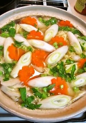 塩麹でごぼうと鶏だんごの鍋-レシピのメイン写真
