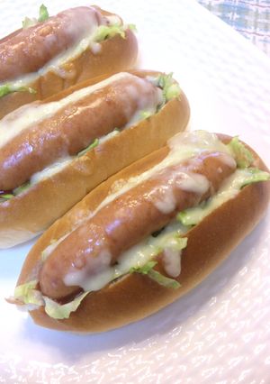 朝食に♡うちの♪♫チーズホットドッグ-レシピのメイン写真