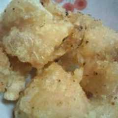 รูปของ ☆★パパのおつまみに！鶏皮の唐揚げ★☆