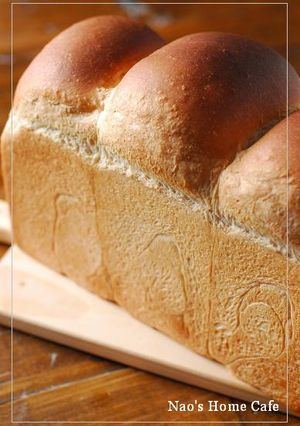 全粒粉入り牛乳食パン（パネトーネマザー）-レシピのメイン写真