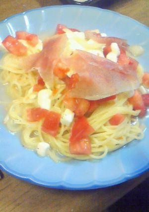 トマト*モッツァレラ*生ハムのパスタ-レシピのメイン写真