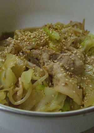 超簡単☆豚肉とやさいたちのごまみそ炒め-レシピのメイン写真