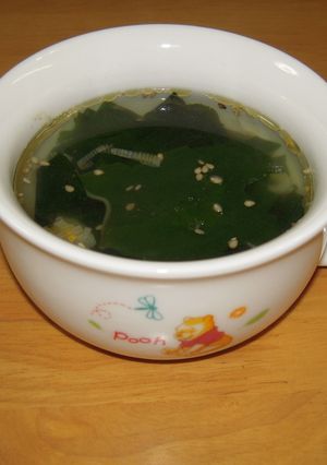 簡単ワカメスープ♪-レシピのメイン写真