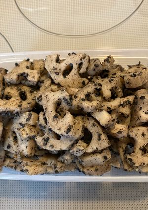 簡単♪れんこんの黒ゴマ和え-レシピのメイン写真