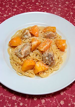 柿と鶏肉のクリームパスタ-レシピのメイン写真