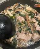 大豆ライスで鶏もも肉と海藻しめじの雑炊