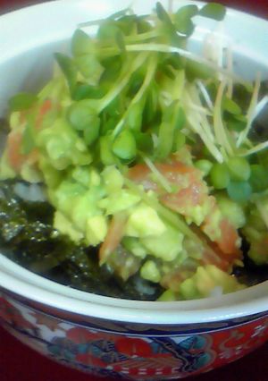 アボカド丼♪-レシピのメイン写真