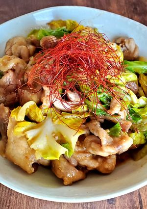 鬼旨🔥豚こまと春キャベツの辛味噌炒め-レシピのメイン写真