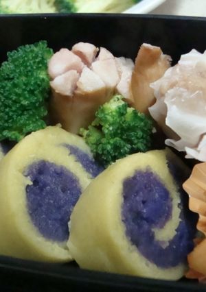 弁当の隙間に♪レンジで簡単ぐるぐる芋もち-レシピのメイン写真