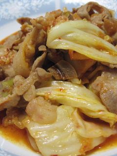 豚肉たっぷり豚キムチ by naokoyyy 【クックパッド】 簡単