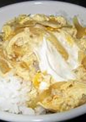 子供の朝ごはんに卵丼-レシピのメイン写真