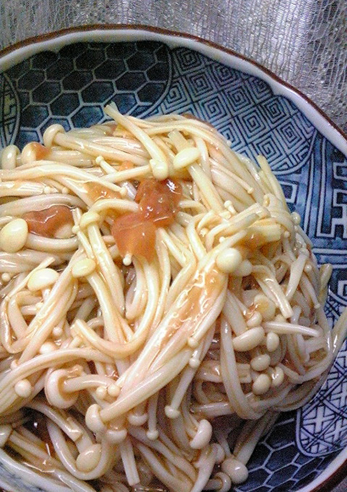 簡単おつまみ！えのきの梅肉和え(^-^)-レシピのメイン写真