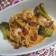 エビとブロッコリーときのこのトマトパスタ