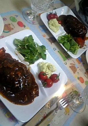 ハンバーグwith赤ワインソース-レシピのメイン写真
