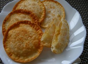 残りもので簡単アップルパイ☆餃子の皮-レシピのメイン写真