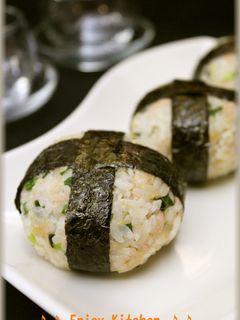 家のおにぎり(ツナ&天かす&小ねぎ)-レシピのメイン写真
