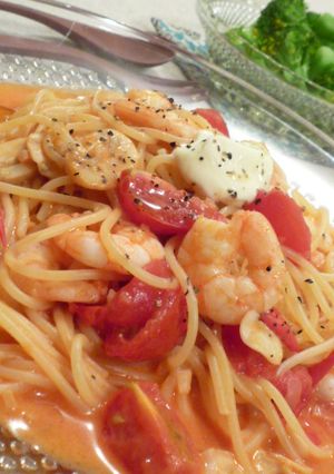 海老とマッシュルーム のトマトパスタ-レシピのメイン写真