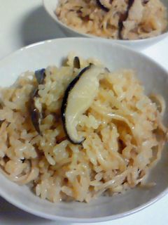 きのこたっぷり♪炊き込みご飯-レシピのメイン写真