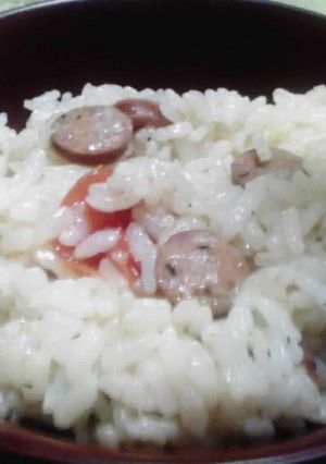 洋風炊き込みご飯【トマト玉ねぎベーコン】-レシピのメイン写真