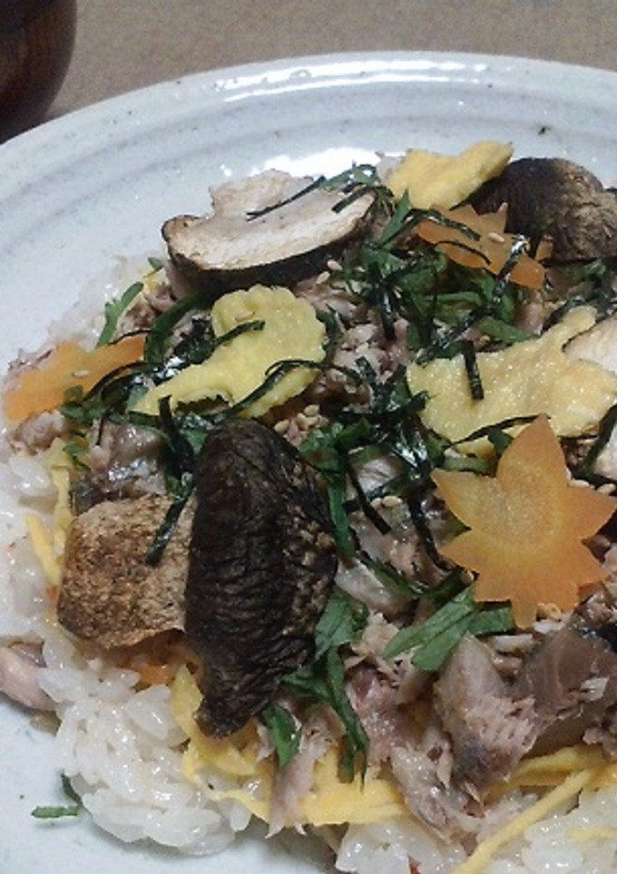 秋刀魚と椎茸のちらし寿司♪-レシピのメイン写真