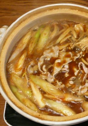 落とし卵がお楽しみ☆八丁味噌煮込み鍋-レシピのメイン写真