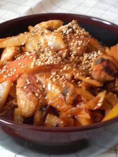 焼きそば麺とトマト鍋-レシピのメイン写真