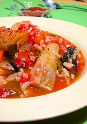 トルコの家庭料理☆ポロねぎのトマト煮-レシピのメイン写真