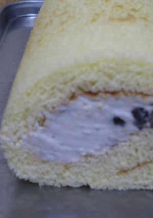 米粉の小豆クリームロールケーキ-レシピのメイン写真