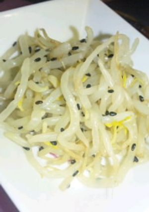 簡単おつまみ★もやしのごま塩和え-レシピのメイン写真