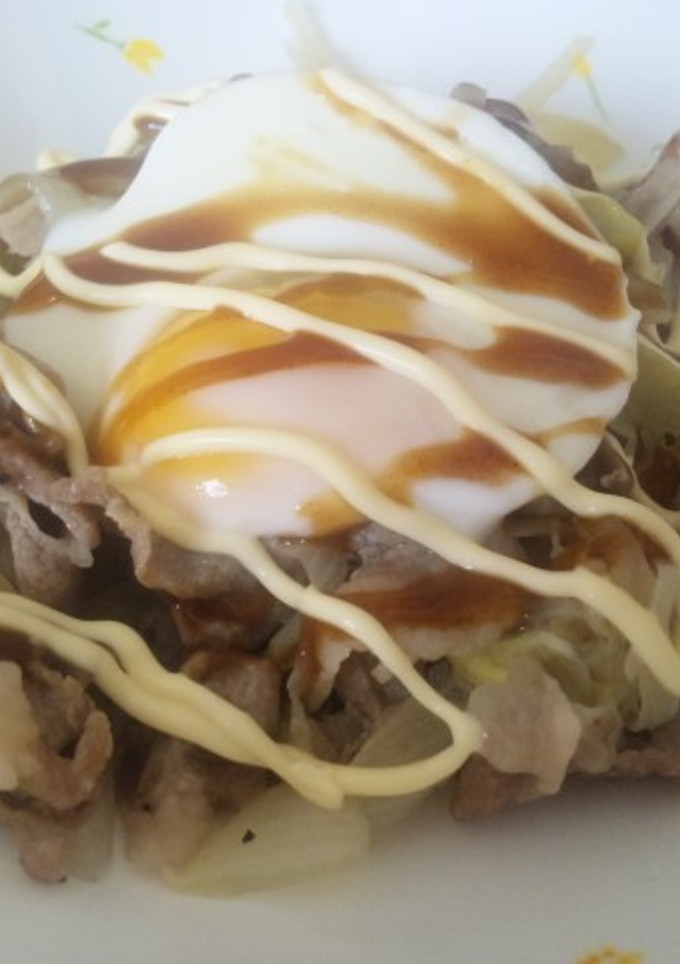 あま～い！長ネギ＋玉ねぎ炒めon目玉焼き-レシピのメイン写真