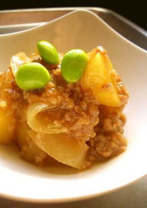 ミンチでねっとり～肉じゃがで酢-レシピのメイン写真