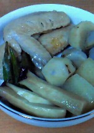 鶏手羽と里芋の煮物-レシピのメイン写真