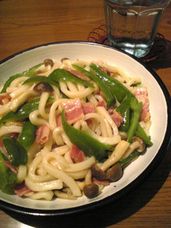 ベーコンとピーマンの洋風焼きうどん-レシピのメイン写真
